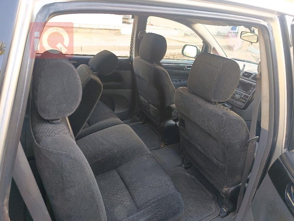 Toyota Ipsum